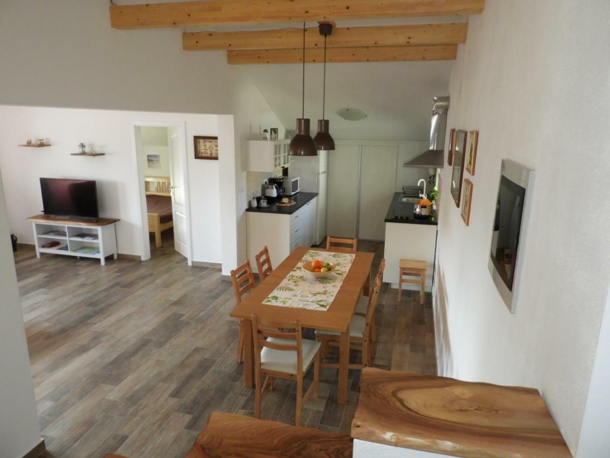 Apartment Thea Πούλα Εξωτερικό φωτογραφία