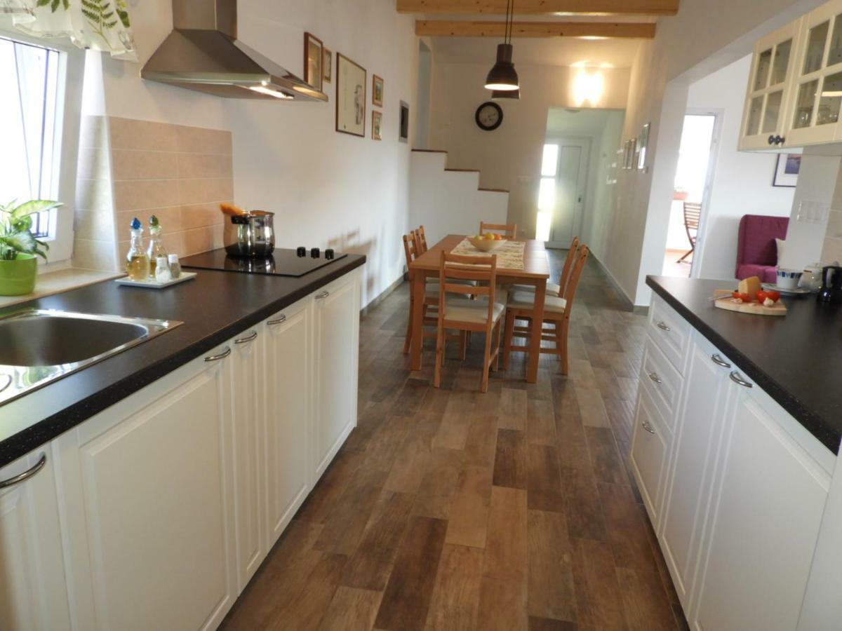 Apartment Thea Πούλα Εξωτερικό φωτογραφία