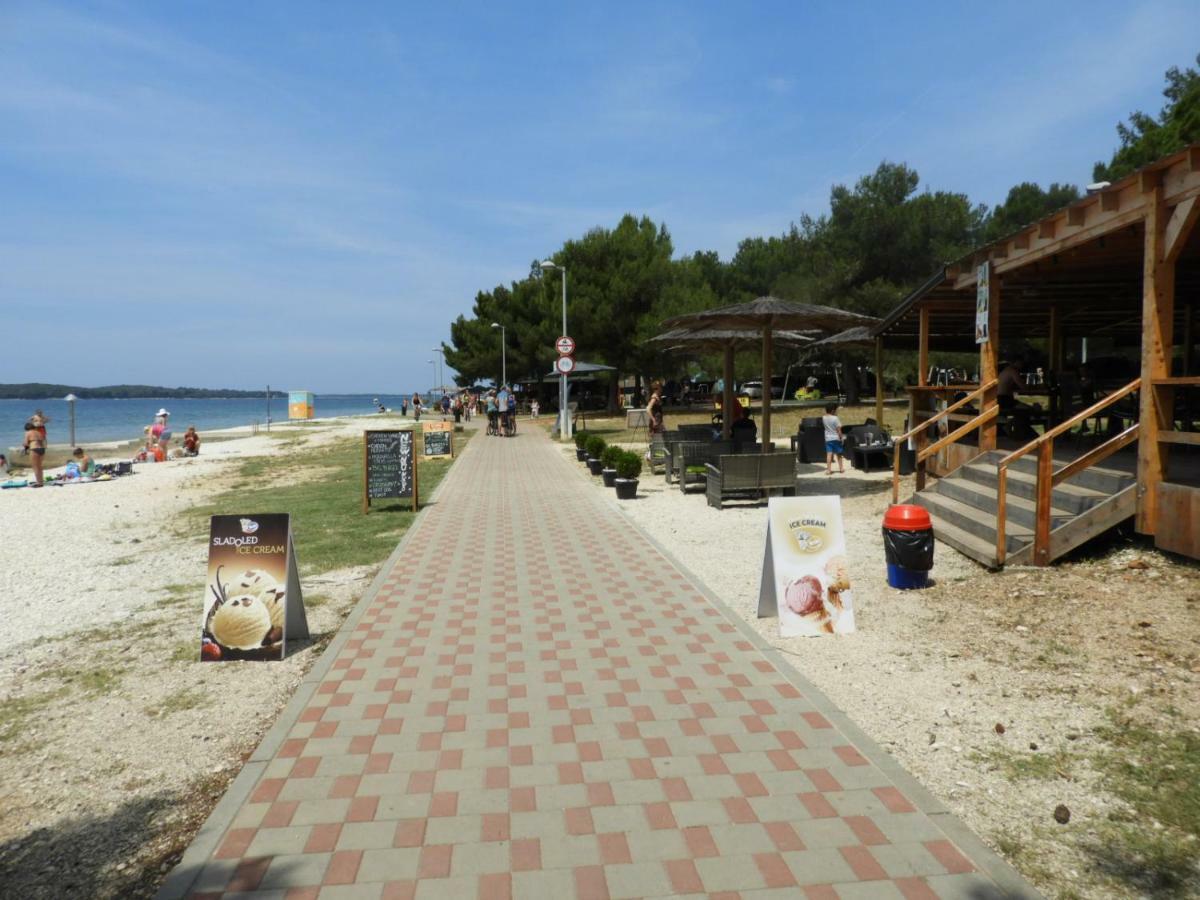 Apartment Thea Πούλα Εξωτερικό φωτογραφία