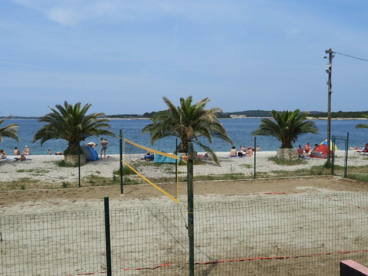 Apartment Thea Πούλα Εξωτερικό φωτογραφία